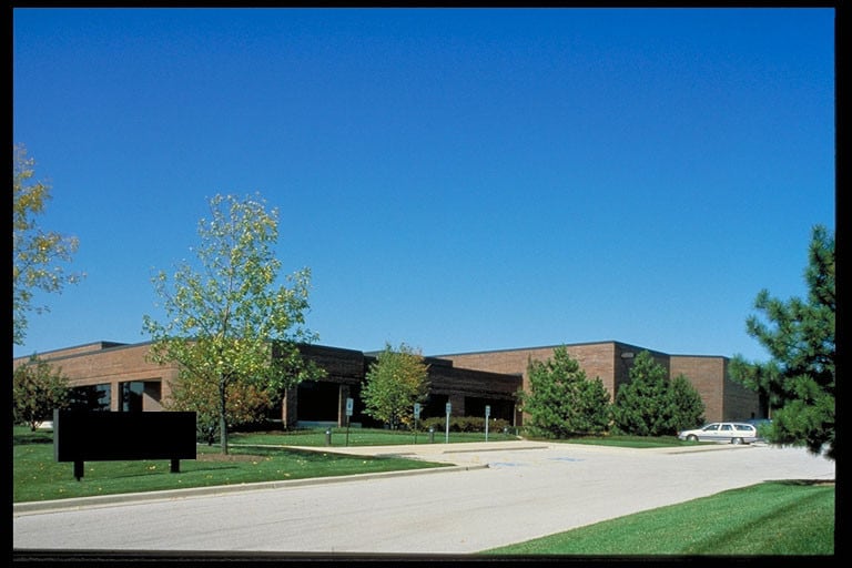 More Photos Of 950-990 Corporate Woods Pky, Vernon Hills Unknown For Lease