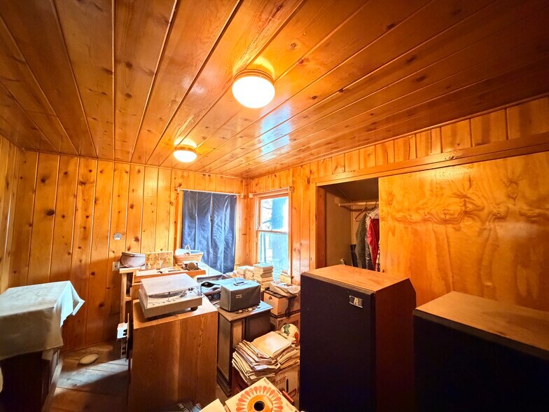 More Photos Of 54225 Pine Crest, Idyllwild-Pine Cove General Retail For Sale