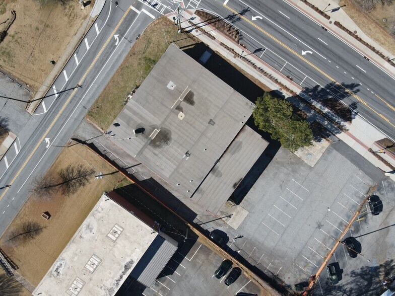 More Photos Of 5999 New Peachtree Rd, Doraville Loft Creative Space For Lease