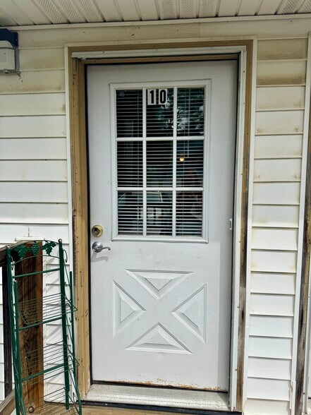 More Photos Of 250 E Water St, Slippery Rock Apartments For Sale