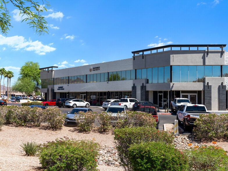 More Photos Of 15001 N Hayden Rd, Scottsdale Warehouse For Sale
