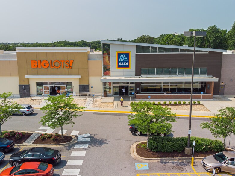 More Photos Of Fort Meade Rd @ B/W Pky, Laurel Unknown For Lease