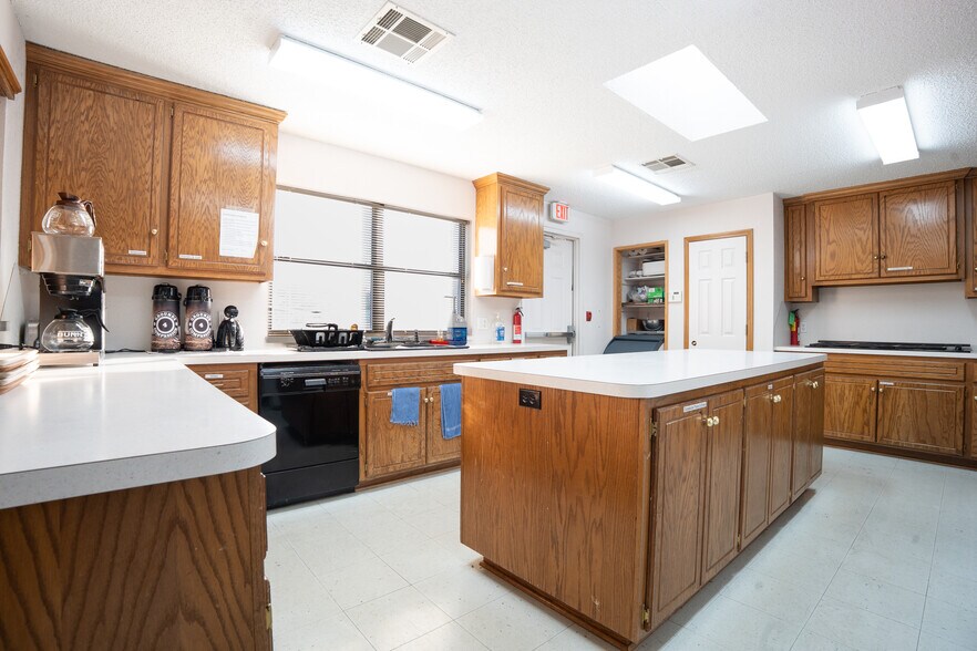 More Photos Of 11744 W Reno Ave, Yukon Religious Facility For Sale