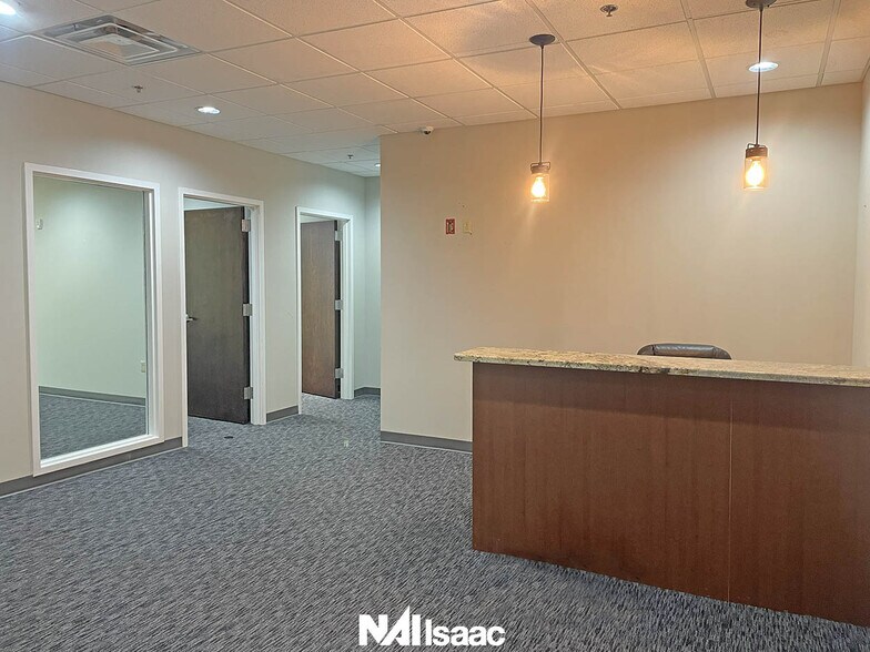 More Photos Of 2700 Old Rosebud Rd, Lexington Office For Sale