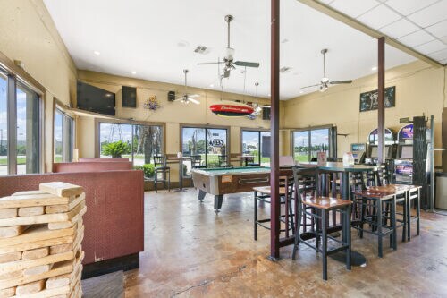 More Photos Of 3026 Highway 90 W, Avondale Freestanding For Lease