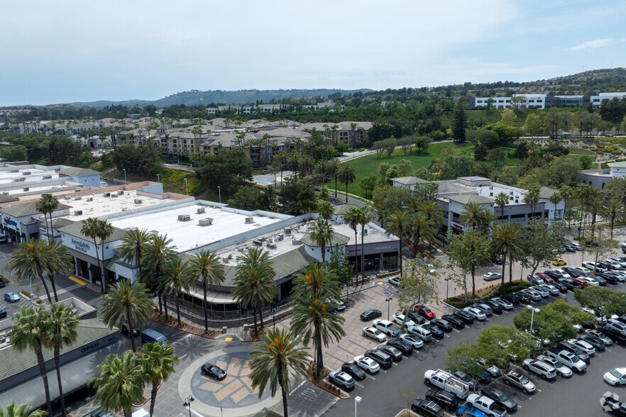 More Photos Of 26741 Aliso Creek Rd, Aliso Viejo General Retail For Lease