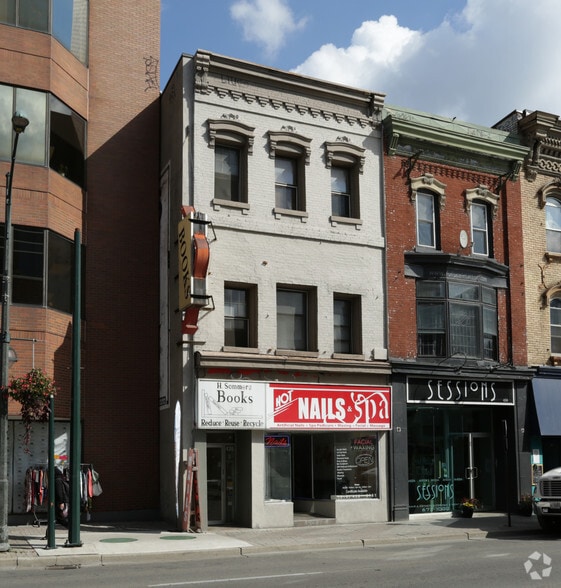 Primary Photo Of 436 Richmond St, London Storefront Retail Residential For Lease
