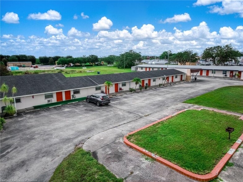 More Photos Of 5272 US Highway 27 S, Sebring Hotel For Sale