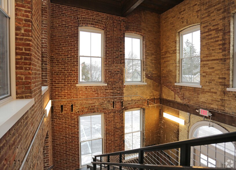 More Photos Of 24 Amity St, Cohoes Apartments For Sale