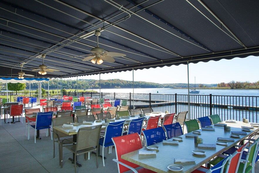 More Photos Of 7 Main St, Catskill Restaurant For Lease