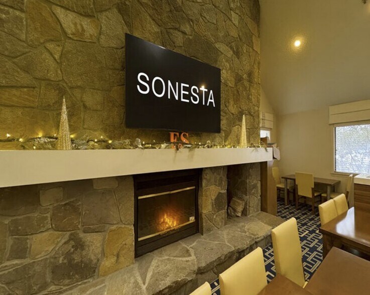 More Photos Of 35 Hurricane Ln, Williston Hotel For Sale