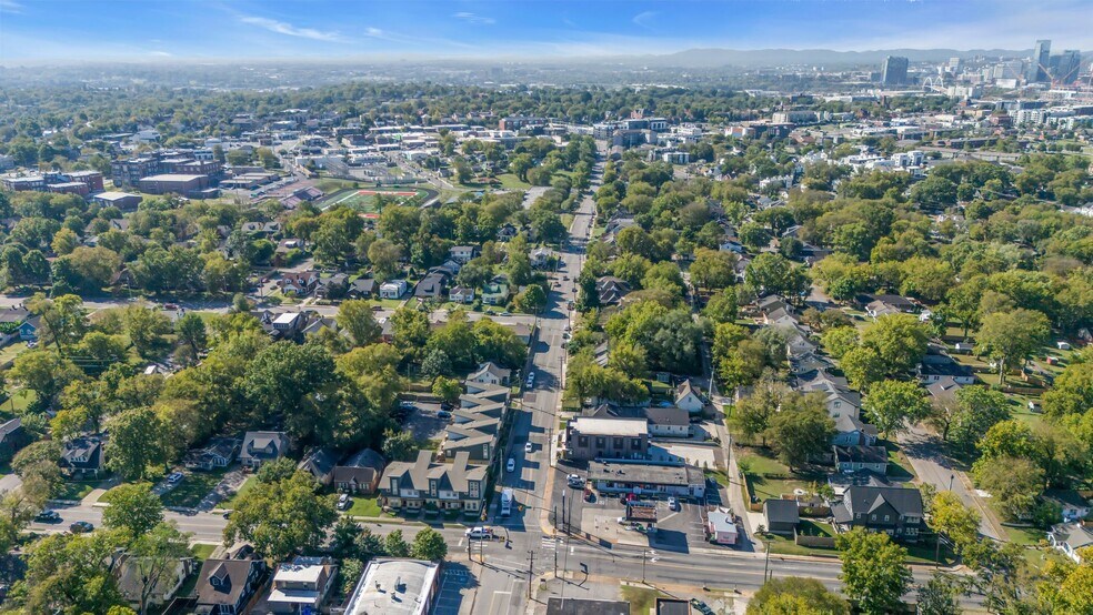 More Photos Of 722 McFerrin Ave, Nashville Restaurant For Lease