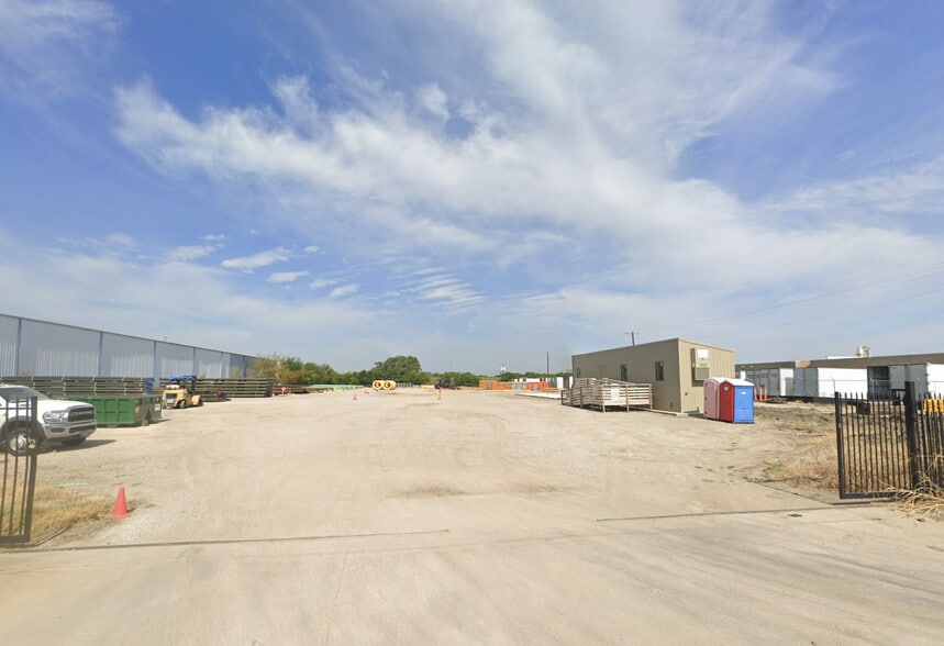 Primary Photo Of 2829 Sea Harbor Rd, Dallas Land For Lease