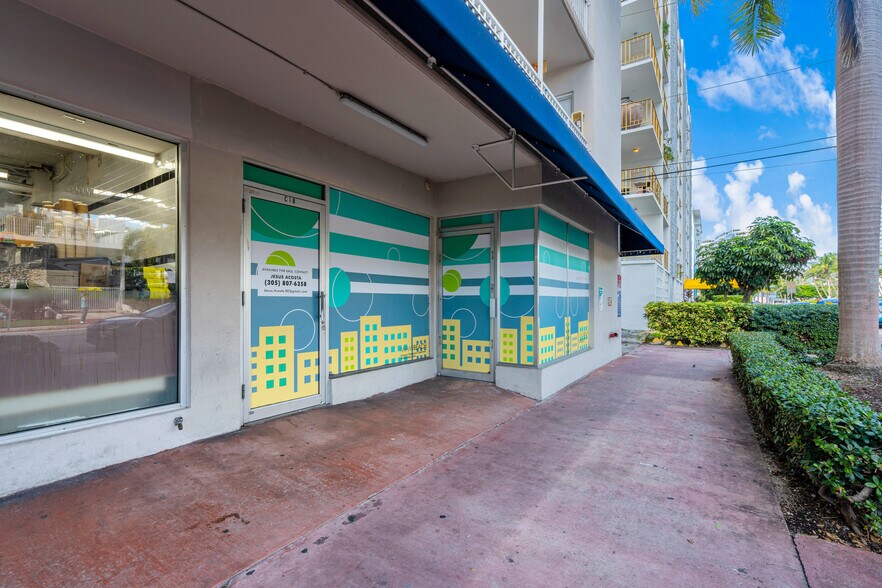 More Photos Of 1300 Lincoln Rd, Miami Beach Apartments For Sale