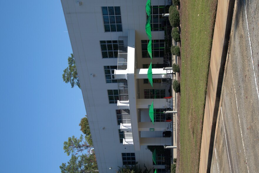 More Photos Of 151 Corley Mill Rd, Lexington Office For Lease