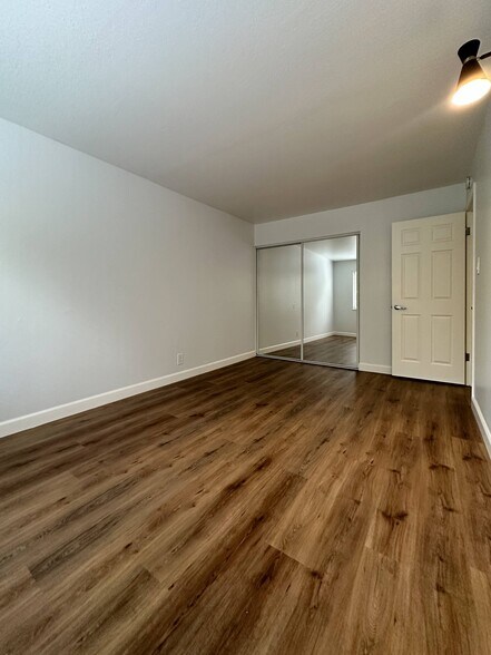 More Photos Of 1720 12th Ave, Oakland Apartments For Sale