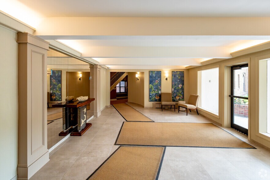 More Photos Of 49-81 Cuttermill Rd, Great Neck Apartments For Sale