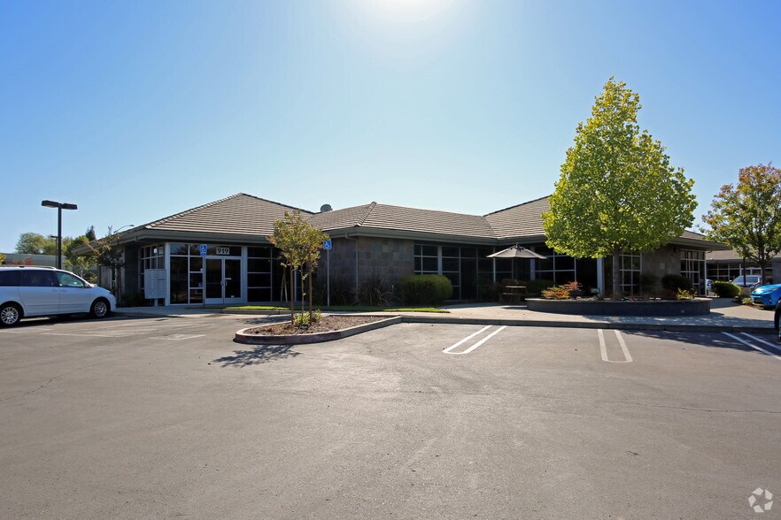 More Photos Of 919 Reserve Dr, Roseville Coworking Space