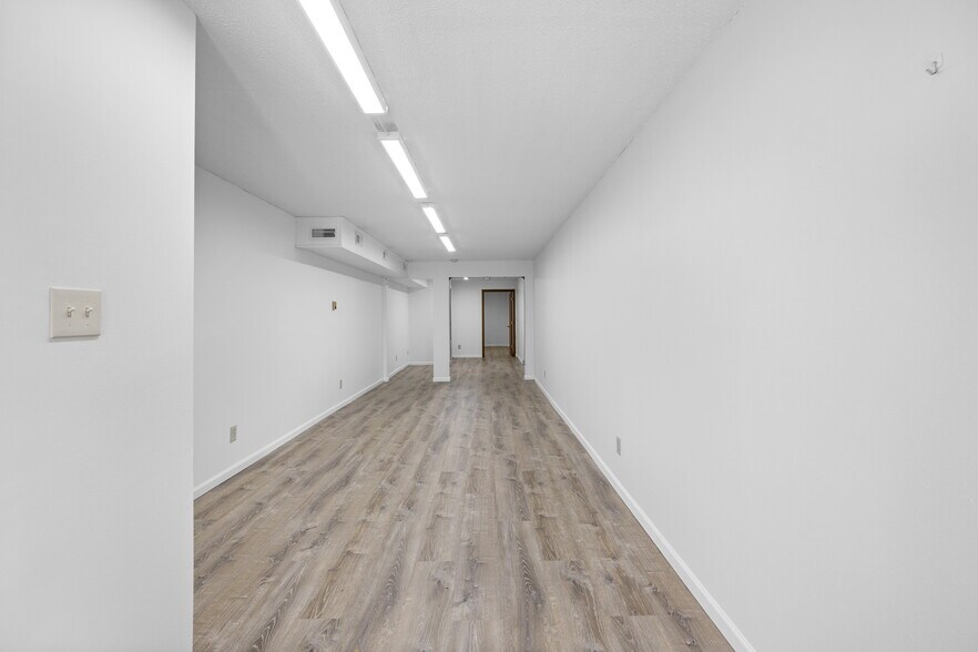 More Photos Of 207-209 S 2nd St, Festus Storefront Retail Residential For Lease