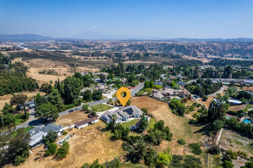 More Photos Of 12908 South Ln, Redlands Healthcare For Sale