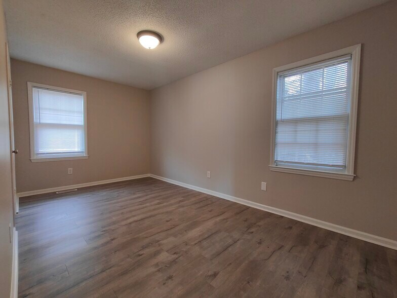 More Photos Of 520 Keen St, Rocky Mount Multifamily For Sale