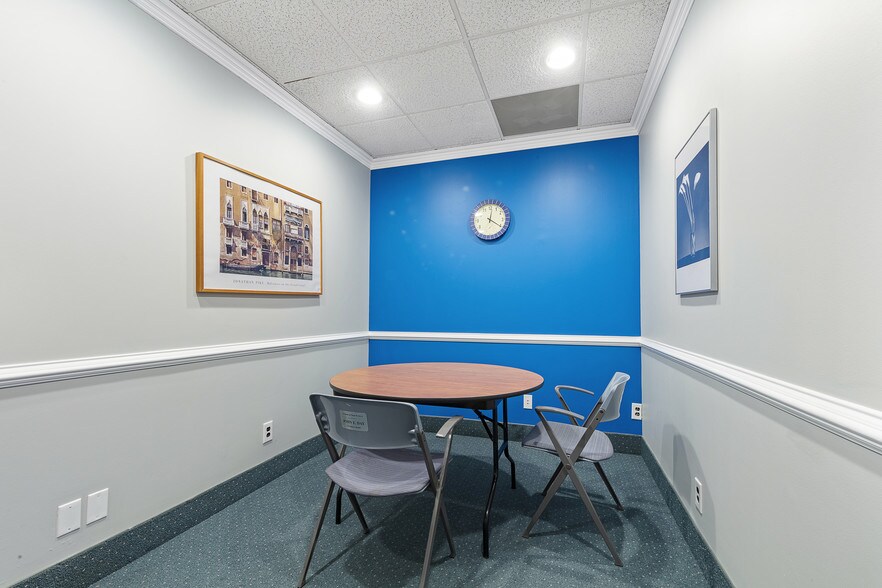 More Photos Of 188 E Bergen Pl, Red Bank Office For Sale