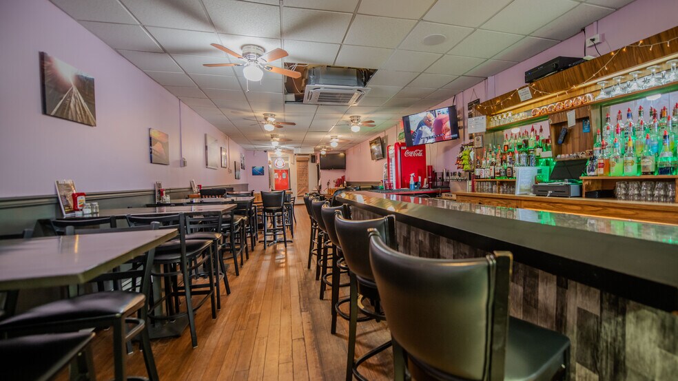 More Photos Of 222 S Market St, Williamsport Restaurant For Sale