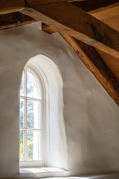 More Photos Of 502 Pierce St, Monterey Office For Sale