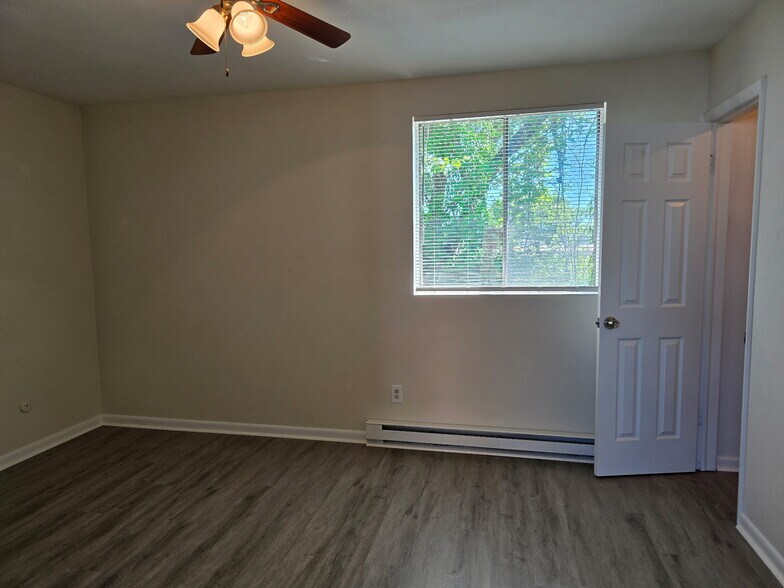 More Photos Of 5537 Iowa Ave, Norfolk Apartments For Sale