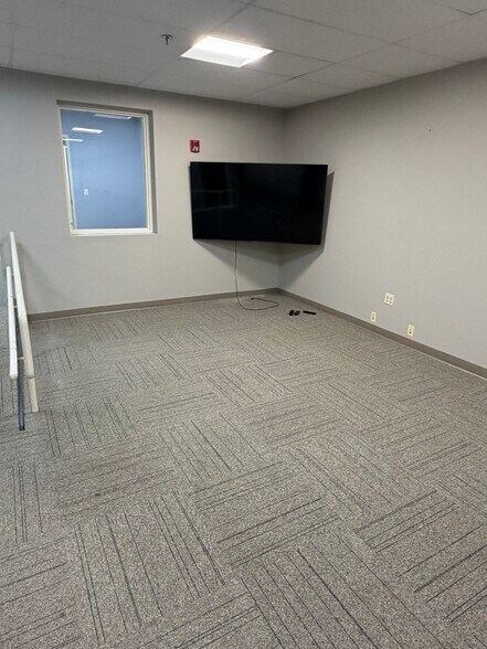 More Photos Of 220 Reservoir St, Needham Office For Lease
