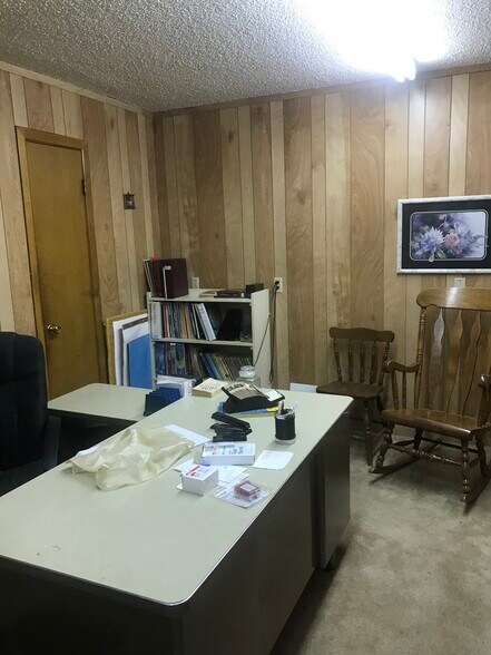 More Photos Of 3101 N 12th St, Abilene Religious Facility For Sale