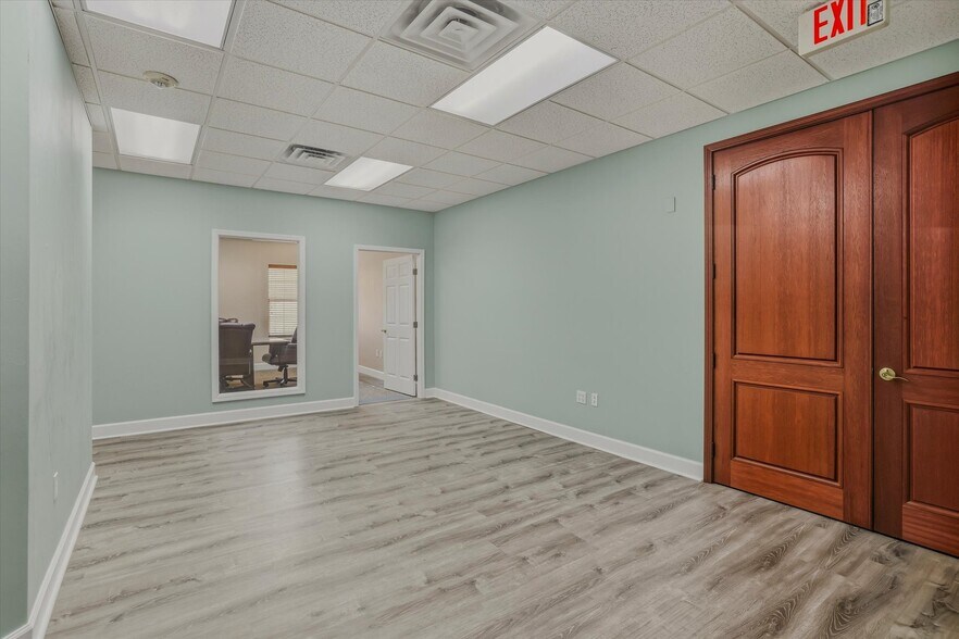 More Photos Of 2457 Care Dr, Tallahassee Office For Lease