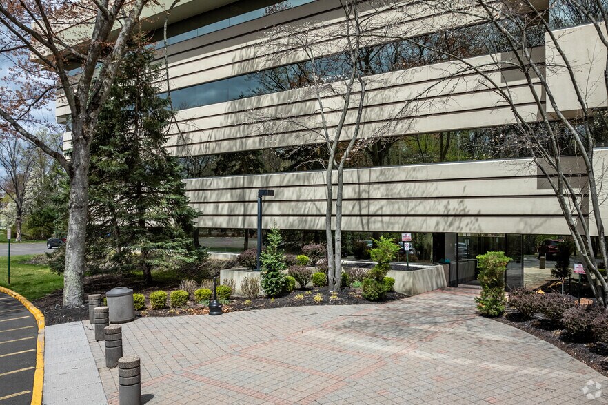 More Photos Of 3 Independence Way, Princeton Office For Lease