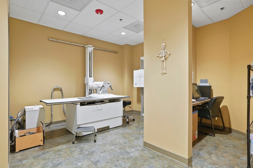 More Photos Of 10120 E Dry Creek Rd, Centennial Medical For Sale