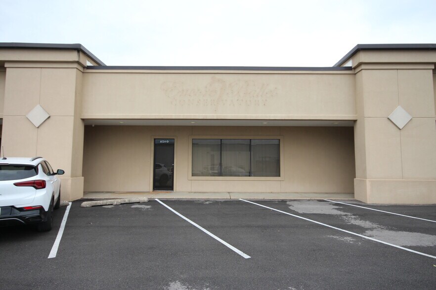 More Photos Of 6124 E 51st Pl, Tulsa Unknown For Lease