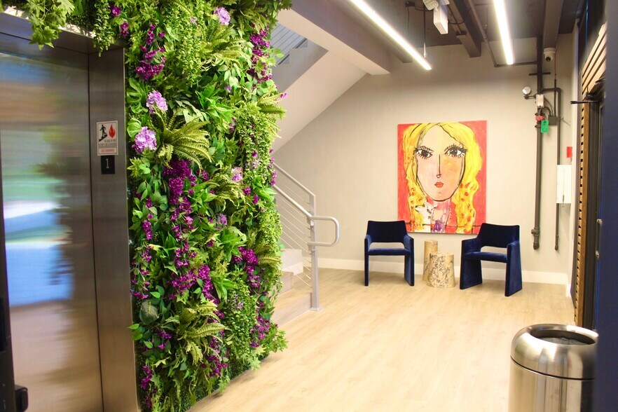 More Photos Of 4001 NW 97th Ave, Doral Coworking Space