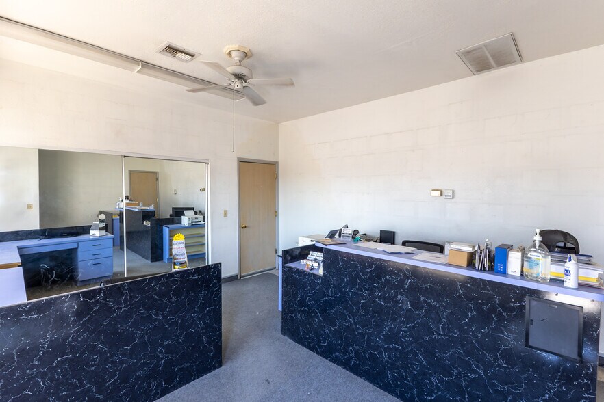 More Photos Of 1647 Industrial blvd, Lake Havasu City Industrial For Lease