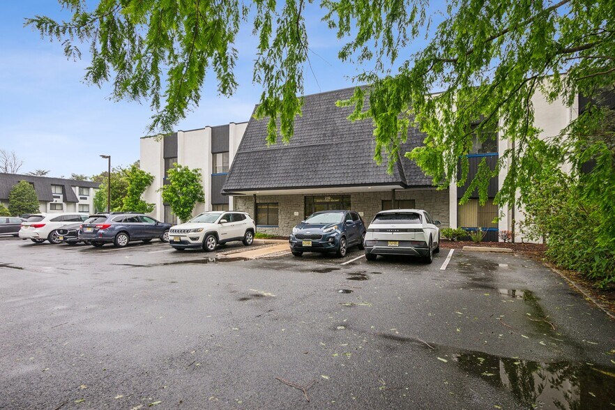 More Photos Of 219 South St, New Providence Office For Lease