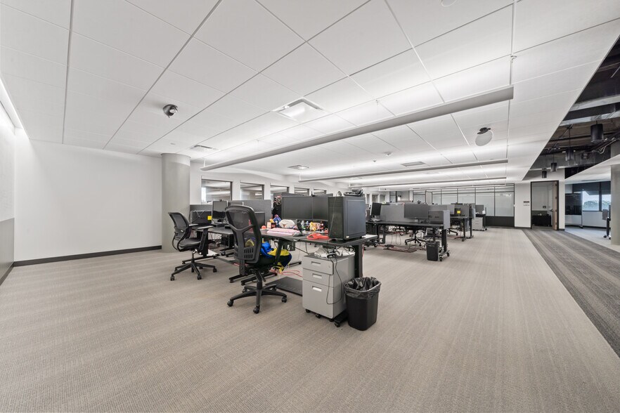 More Photos Of 7620 Guadalupe St, Austin Office For Lease