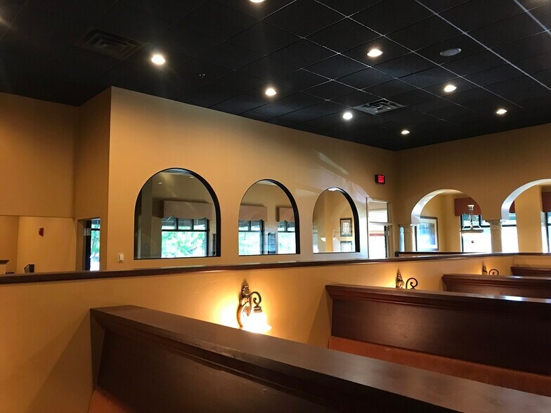 More Photos Of 2949 Triverton Pike Dr, Madison Restaurant For Sale