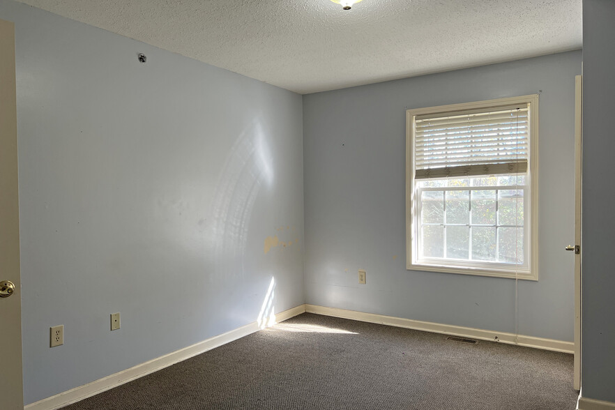 More Photos Of 1119 Brookhaven Rd, Franklin Healthcare For Sale