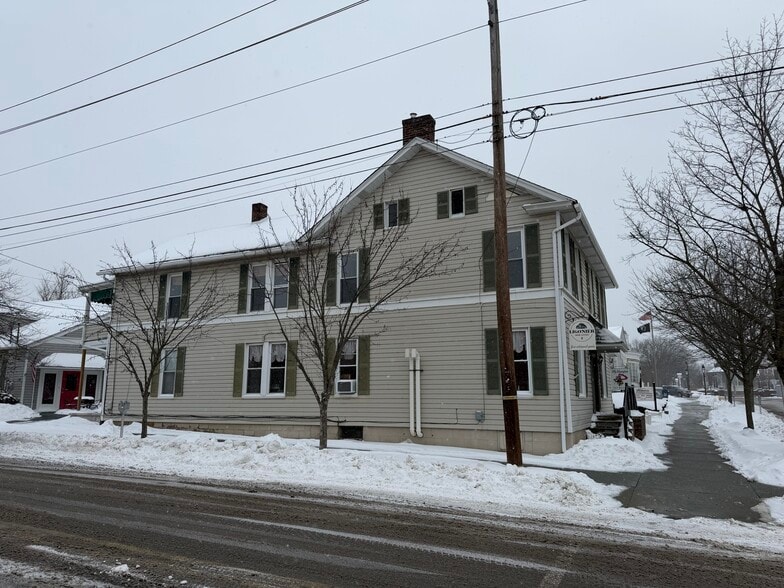 More Photos Of 138 W Main St, Ligonier Township Storefront Retail Residential For Sale