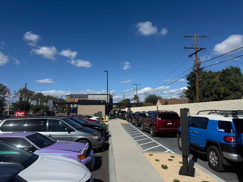 More Photos Of 1303 Bristol St, Santa Ana Fast Food For Sale