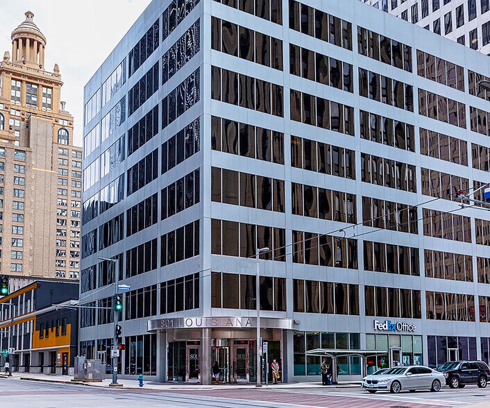 More Photos Of 801 Louisiana St, Houston Coworking Space