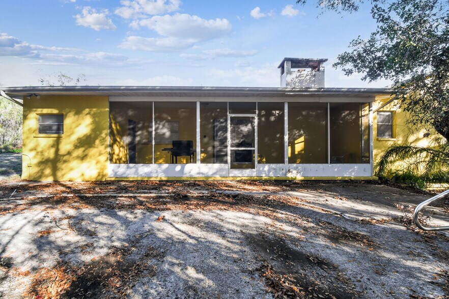 More Photos Of 10129 Little Rd, New Port Richey Medical For Sale