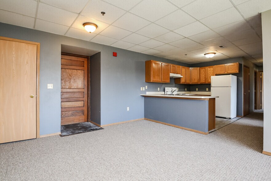 More Photos Of 109 E Luverne St, Luverne Apartments For Sale