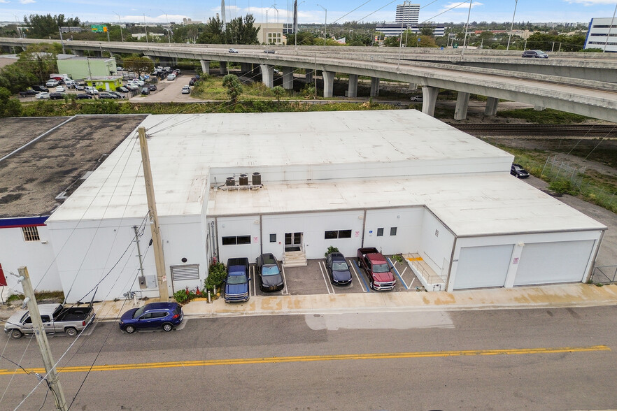 Primary Photo Of 2725 Hillsboro Rd, West Palm Beach Warehouse For Sale