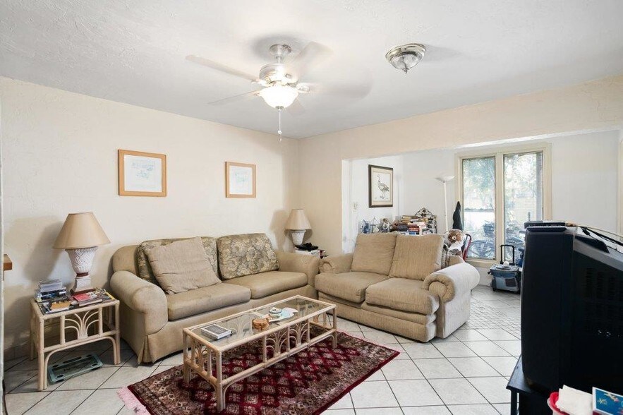 More Photos Of 3100 Areca Ave, Naples Apartments For Sale