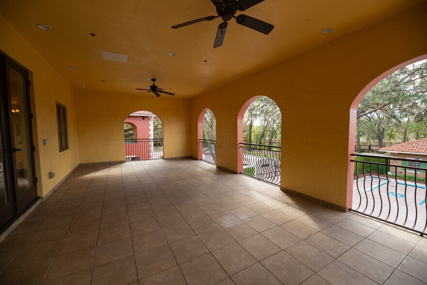 More Photos Of 2420 Brunello Trace, Lutz Loft Creative Space For Sale