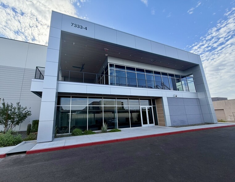 Primary Photo Of 7333 E Helm Dr, Scottsdale Airplane Hangar For Lease